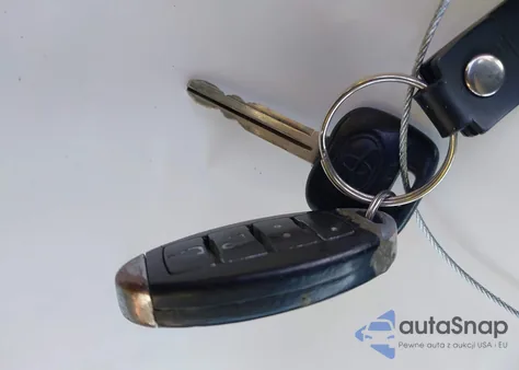 2002 Toyota Camry Le from USA, damaged, VIN 4T1BE32K62U063797